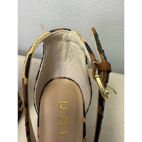 Unisa Women's Shoes Sandals Animal Print Heel Size 8,5M - Picture 5 of 9
